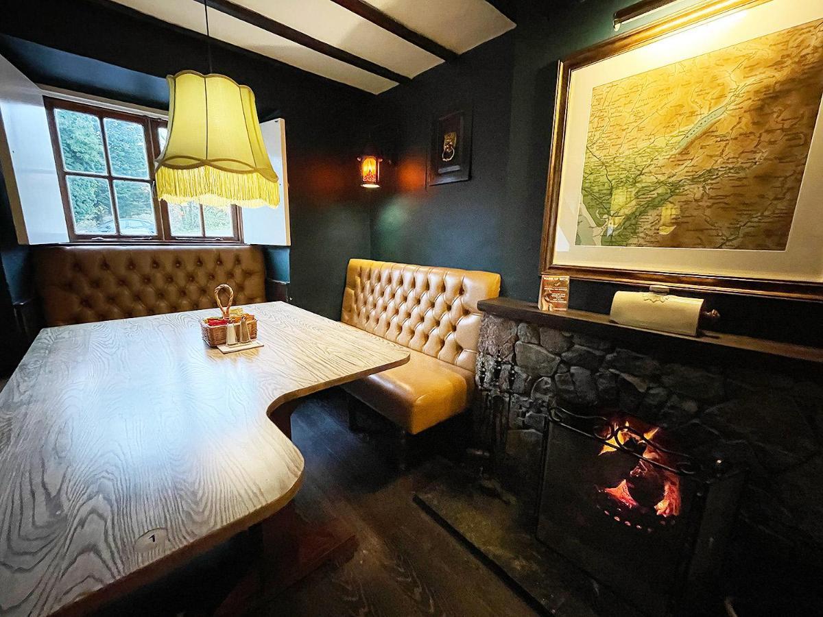 The Bridge Inn Holmrook Екстериор снимка