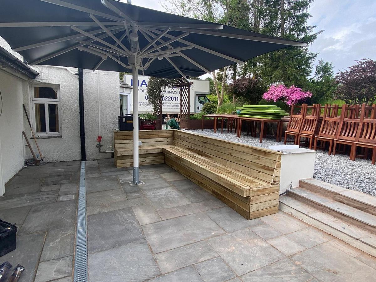 The Bridge Inn Holmrook Екстериор снимка