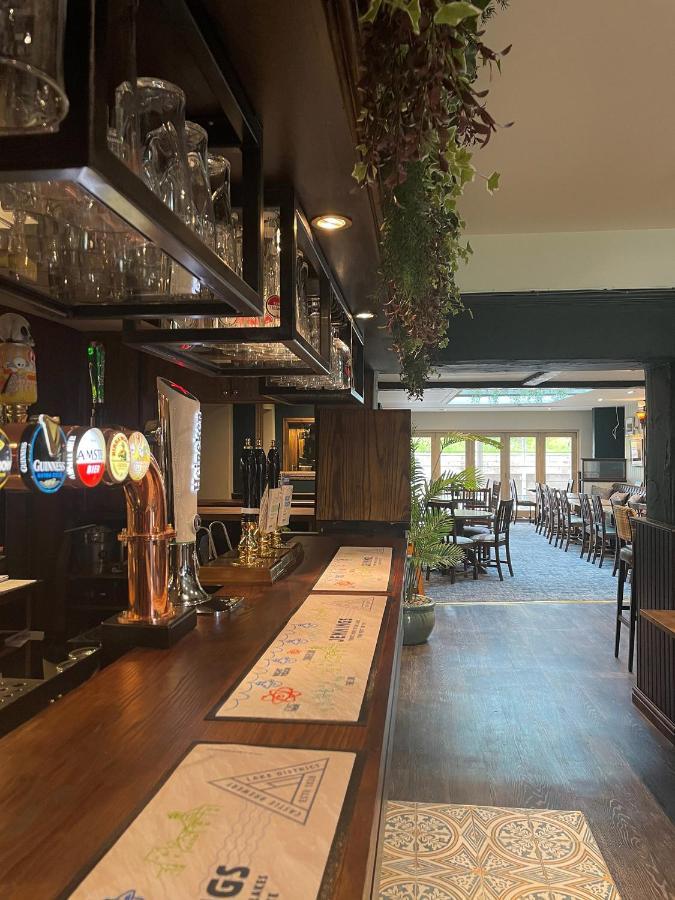 The Bridge Inn Holmrook Екстериор снимка